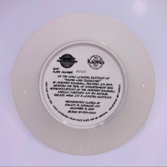 Norman Rockwell Young Love: Sledding Christmas - Picture 6 of 10